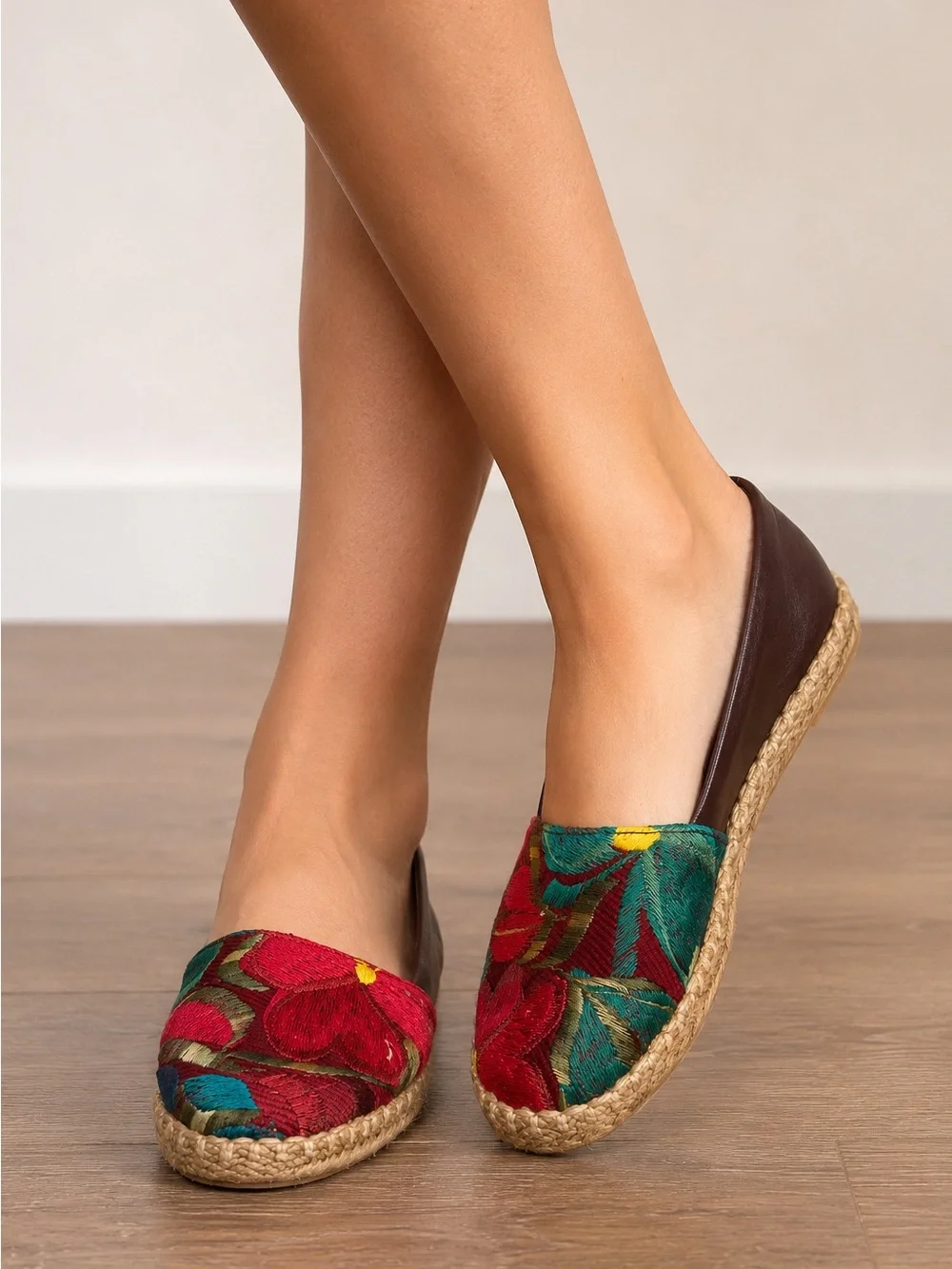 Women's Floral Embroidered Espadrille Flats - Red